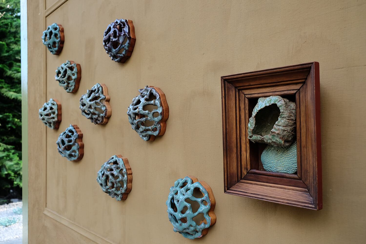 Knots ceramics wall piece